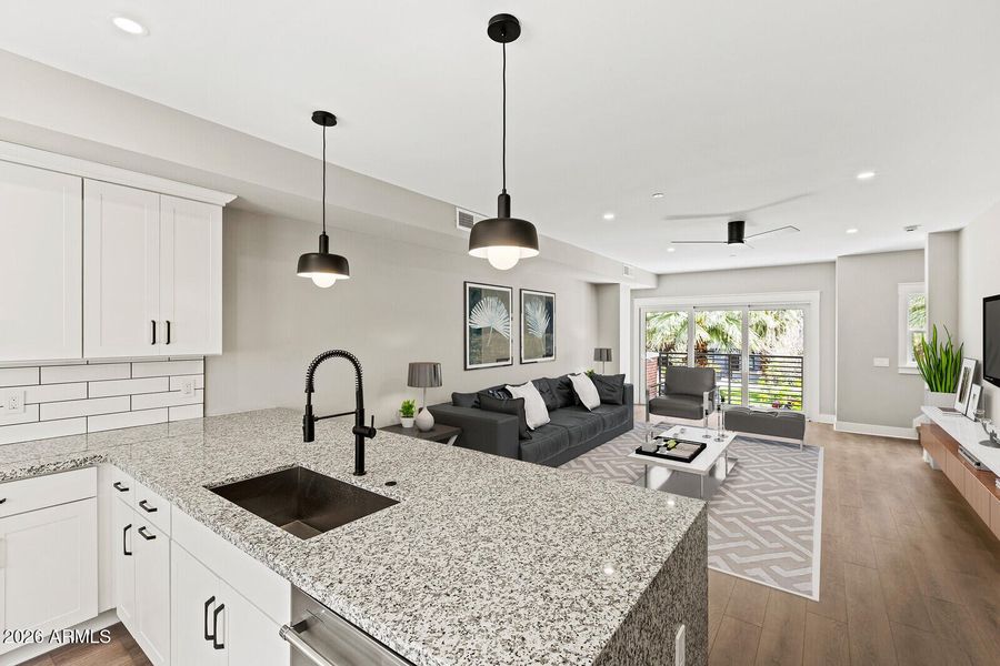 16_806_N_2nd_Ave16_mls 16_806_N_2nd_Ave16_mls