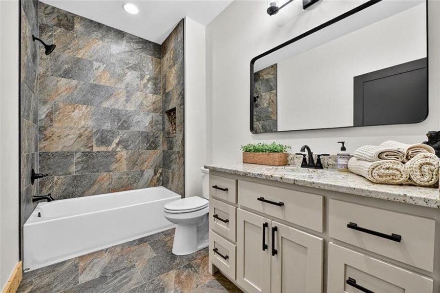 Furnished interior view inside a new home in , Ellijay (Image 29). Furnished interior view inside a new home in , Ellijay (Image 29).