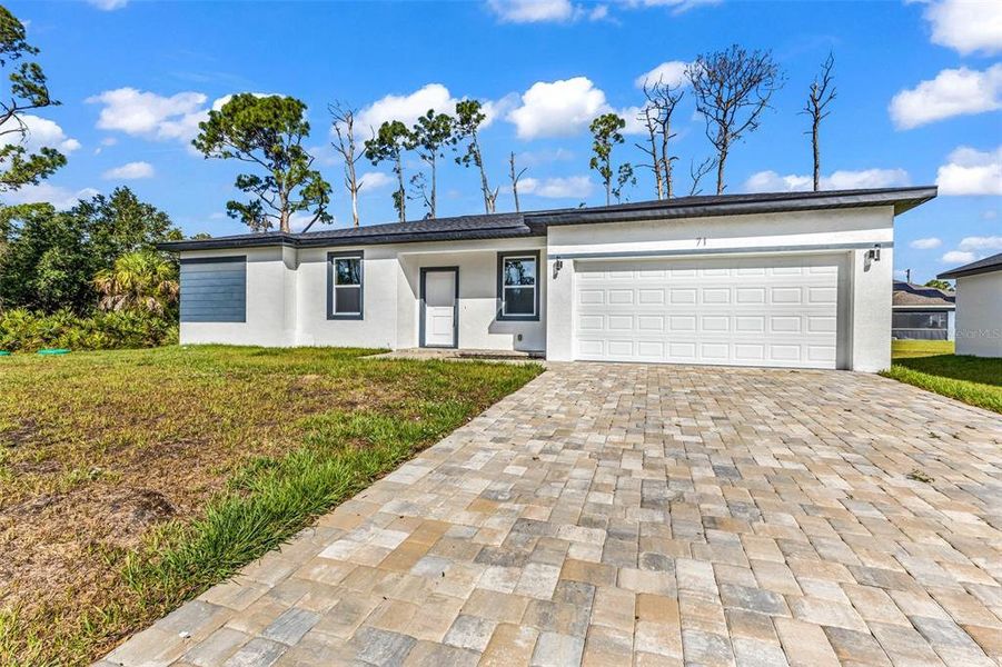 Exterior details and patio area of a home in , Port Charlotte (Image 28). Exterior details and patio area of a home in , Port Charlotte (Image 28).