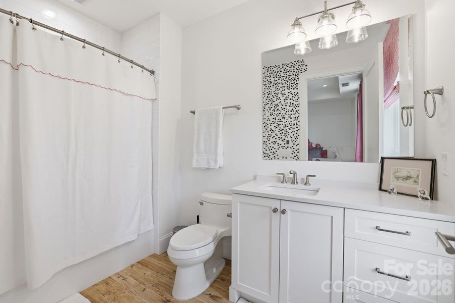 Fourth Ensuite Bathroom