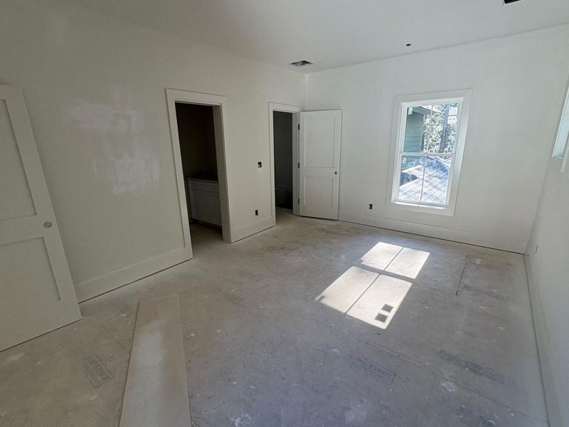Spacious, unfurnished interior of a new home in , Johns Island (Image 22). Spacious, unfurnished interior of a new home in , Johns Island (Image 22).