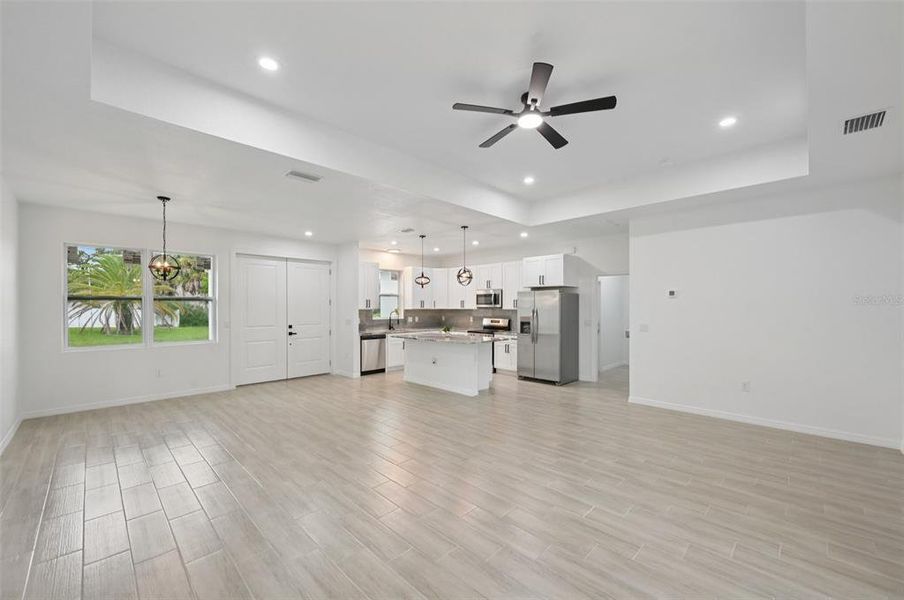 Spacious, unfurnished interior of a new home in , North Port (Image 30).