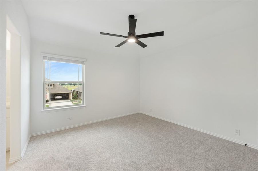 Spacious, unfurnished interior of a new home in East Oak Creek, Commerce (Image 31). Spacious, unfurnished interior of a new home in East Oak Creek, Commerce (Image 31).