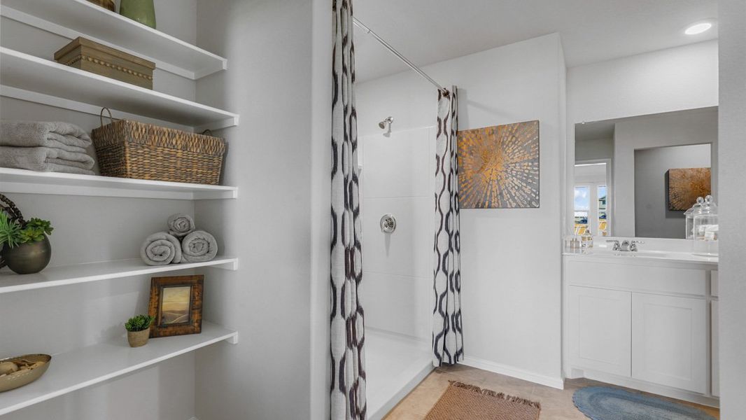 Representative furnished interior of a home built from the Texas Cali by D.R. Horton in The Hills at Reunion, Newark (Image 18). Representative furnished interior of a home built from the Texas Cali by D.R. Horton in The Hills at Reunion, Newark (Image 18).