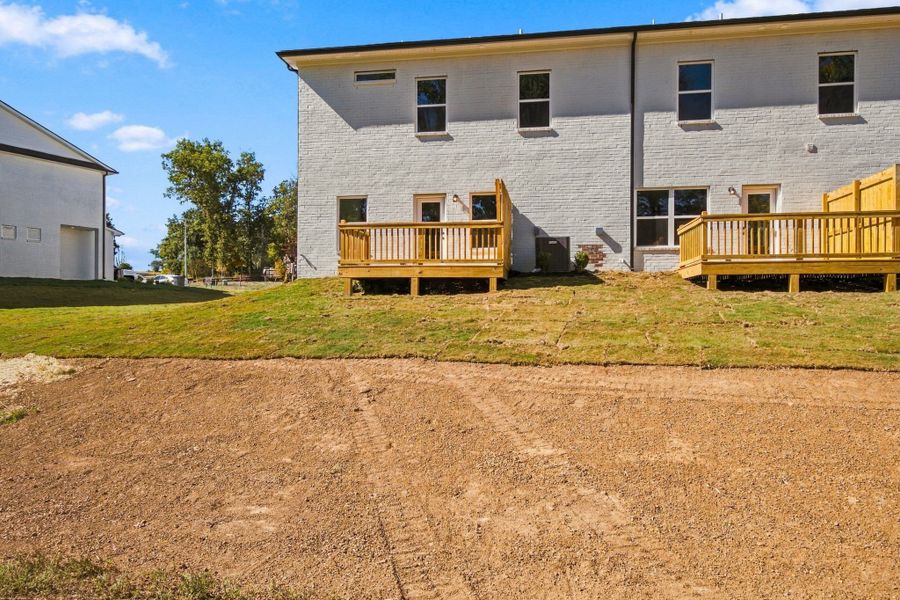 Exterior details and patio area of a home in Laurelwood Park, Gallatin (Image 18).
