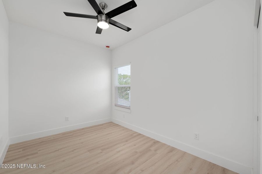 Spacious, unfurnished interior of a new home in , St. Augustine (Image 11).
