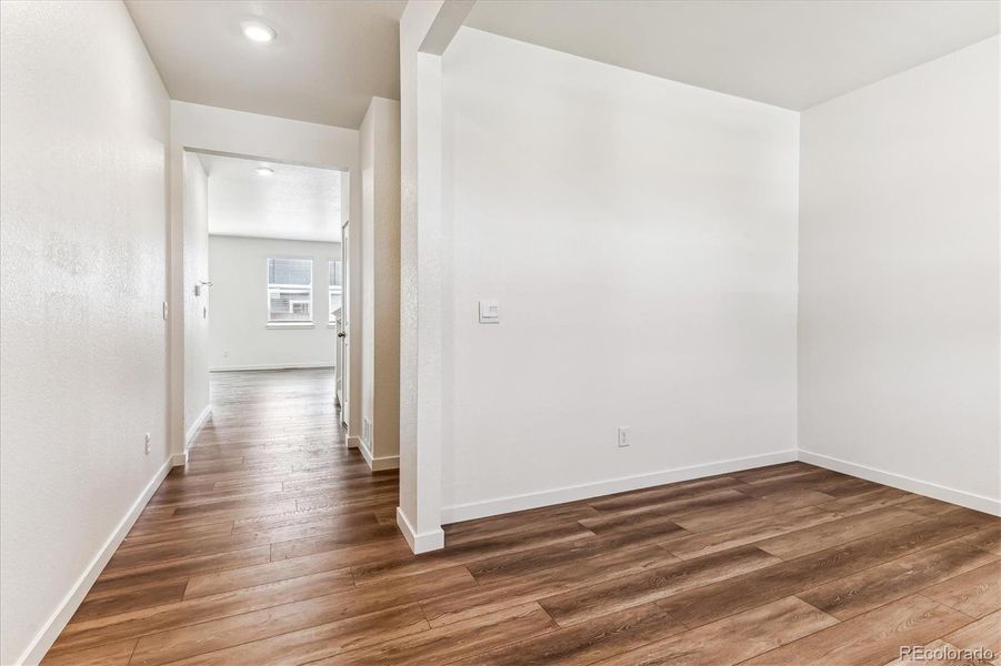 Spacious, unfurnished interior of a new home in Mallard Ridge, Johnstown (Image 25).