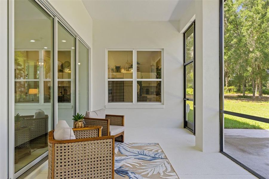 Exterior details and patio area of a home in , Lecanto (Image 36).