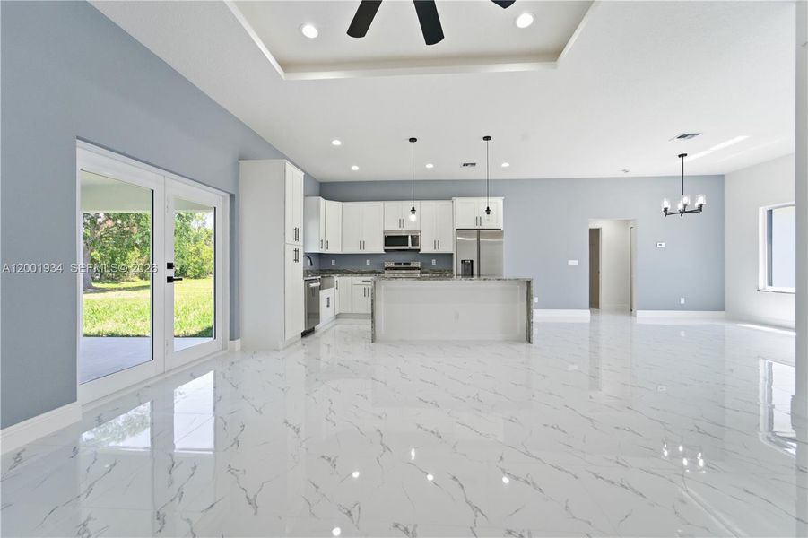 Spacious, unfurnished interior of a new home in , Port St. Lucie (Image 18).