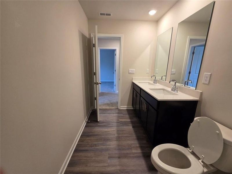 Furnished interior view inside a new home in , Dawsonville (Image 8).