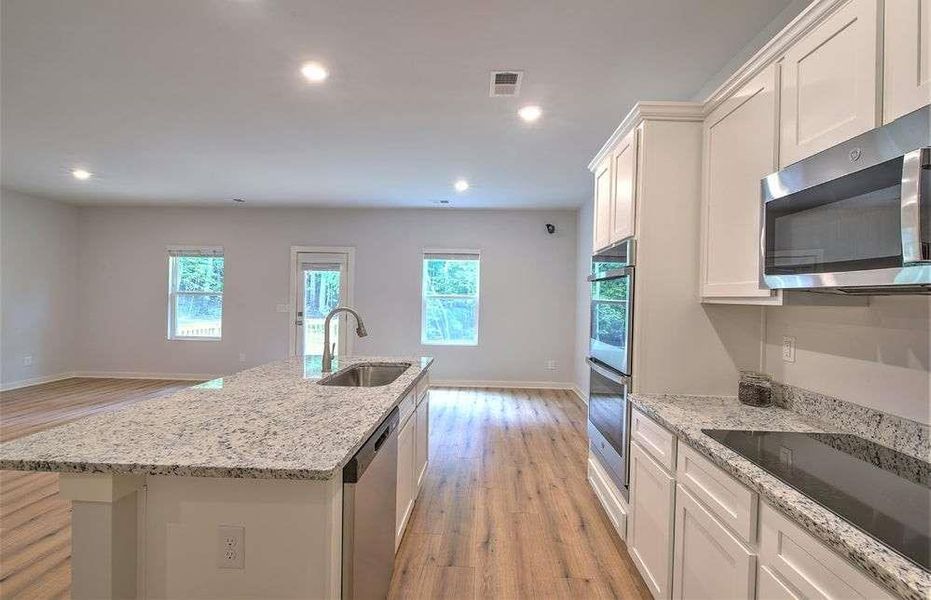 Furnished interior view inside a new home in The Woodlands Preserve, Jackson (Image 7).