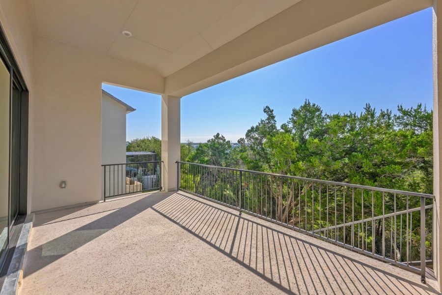 Exterior details and patio area of a home in , Lakeway (Image 3).