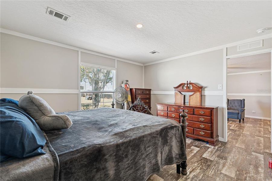Furnished interior view inside a new home in , Lake Wales (Image 7).