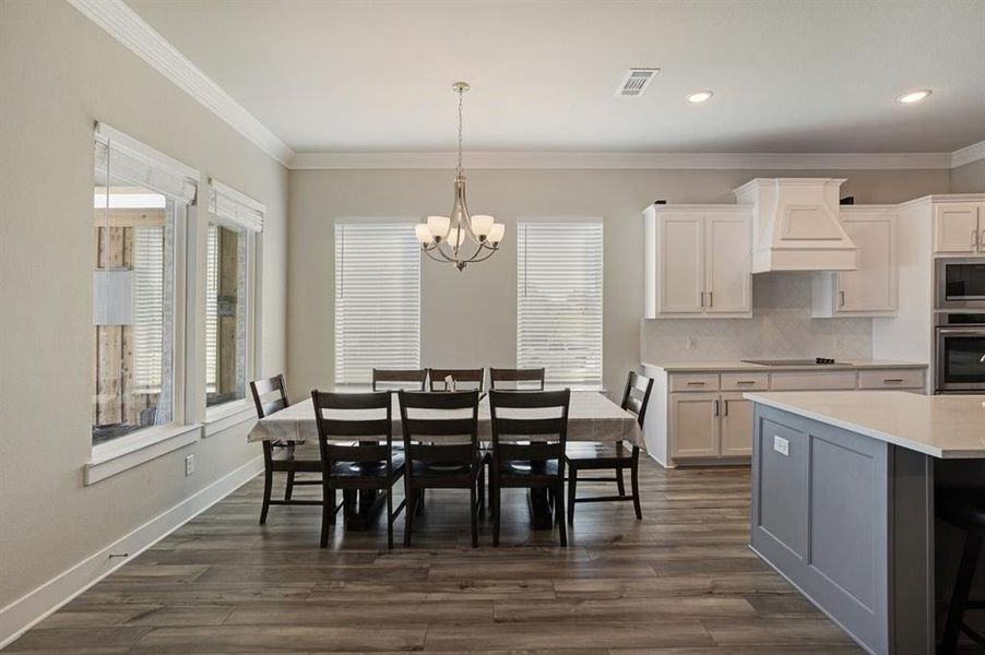 Furnished interior view inside a new home in Creekview Addition, Van Alstyne (Image 6). Furnished interior view inside a new home in Creekview Addition, Van Alstyne (Image 6).