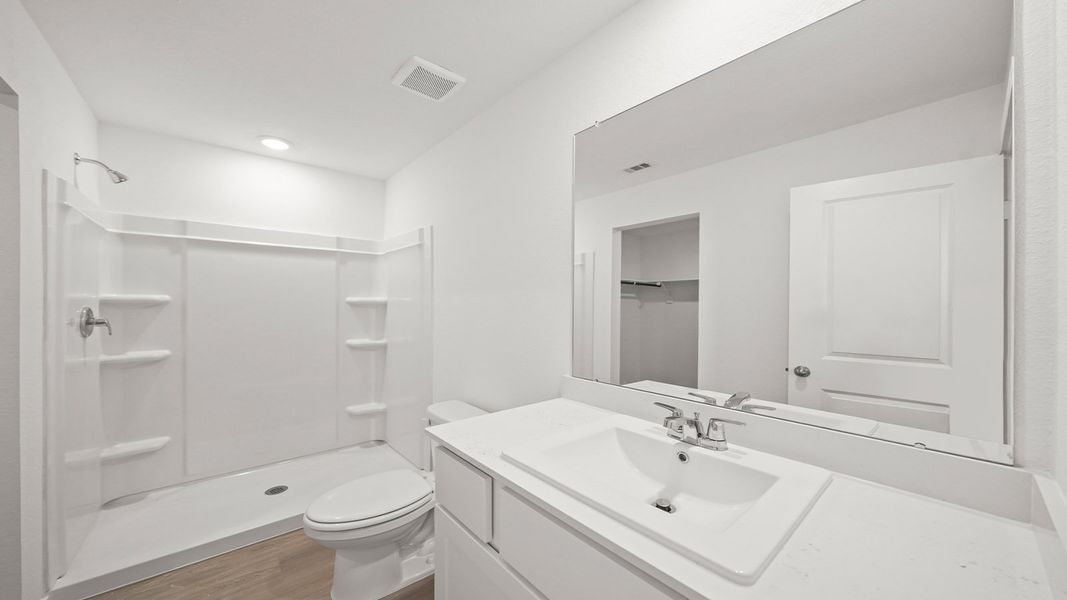 Representative furnished interior of a home built from the Dawson by D.R. Horton in Lexington Heights, Willis (Image 9).