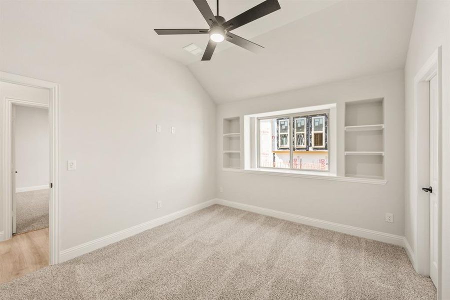 Spacious, unfurnished interior of a new home in Stone River Glen 60s, Royse City (Image 28). Spacious, unfurnished interior of a new home in Stone River Glen 60s, Royse City (Image 28).