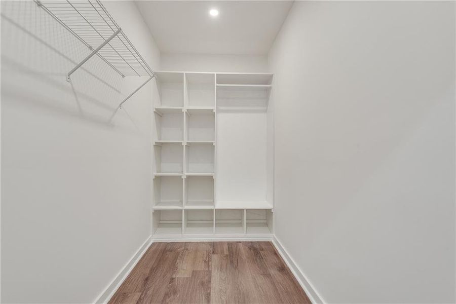 Spacious, unfurnished interior of a new home in , Atlanta (Image 27). Spacious, unfurnished interior of a new home in , Atlanta (Image 27).