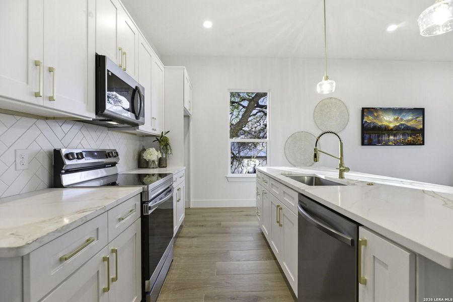 Furnished interior view inside a new home in , Bulverde (Image 40).