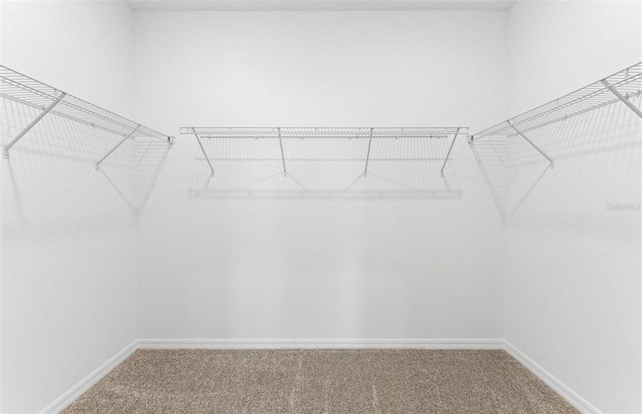 Spacious, unfurnished interior of a new home in Silverlake, Lake Alfred (Image 14).