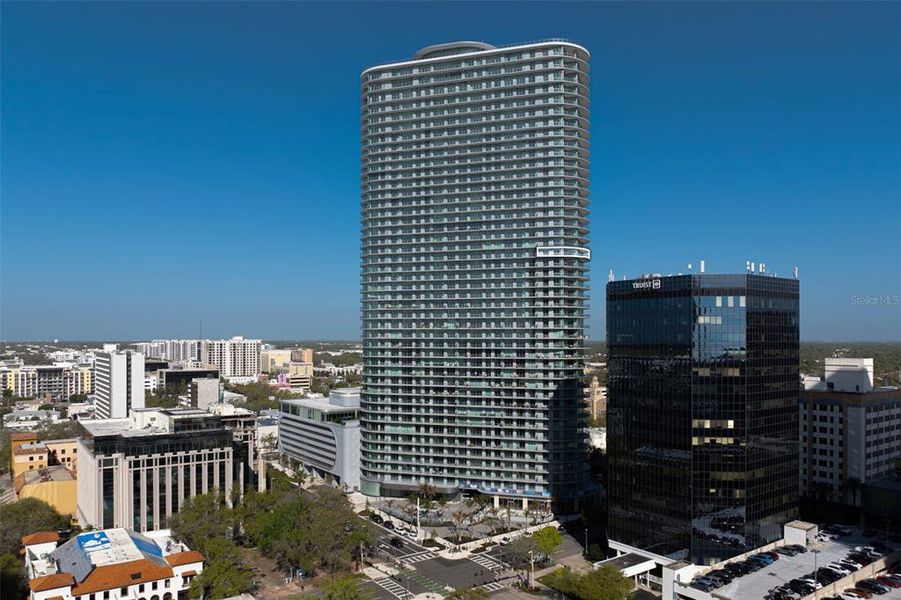 Condo located in St. Petersburg, FL showcasing its design and architecture (Image 41). Condo located in St. Petersburg, FL showcasing its design and architecture (Image 41).