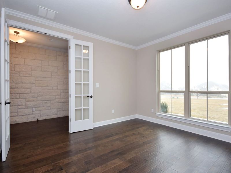 Representative unfurnished interior of a home built from the Madera II by Giddens Homes in Scofield Farms Estates, Georgetown (Image 350).