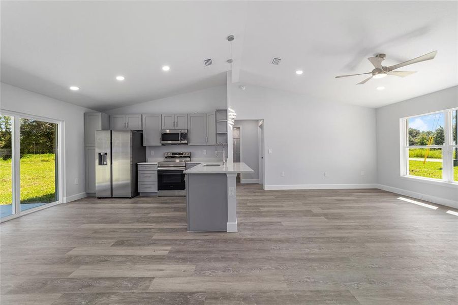 Image 38 of a home in .