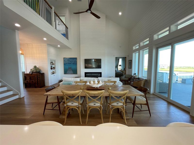 Furnished interior view inside a new home in , Galveston (Image 11).