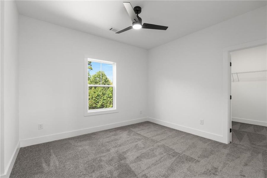 Spacious, unfurnished interior of a new home in , Jefferson (Image 31).
