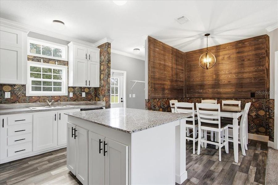 Furnished interior view inside a new home in , Bushnell (Image 9).