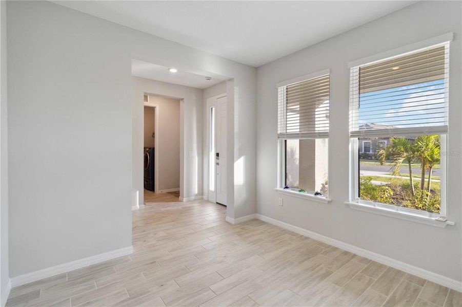 Spacious, unfurnished interior of a new home in , Nokomis (Image 24).