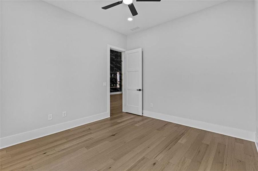 Spacious, unfurnished interior of a new home in , Monroe (Image 43).