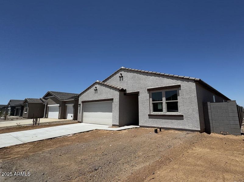 2 - Exterior 2 - Exterior