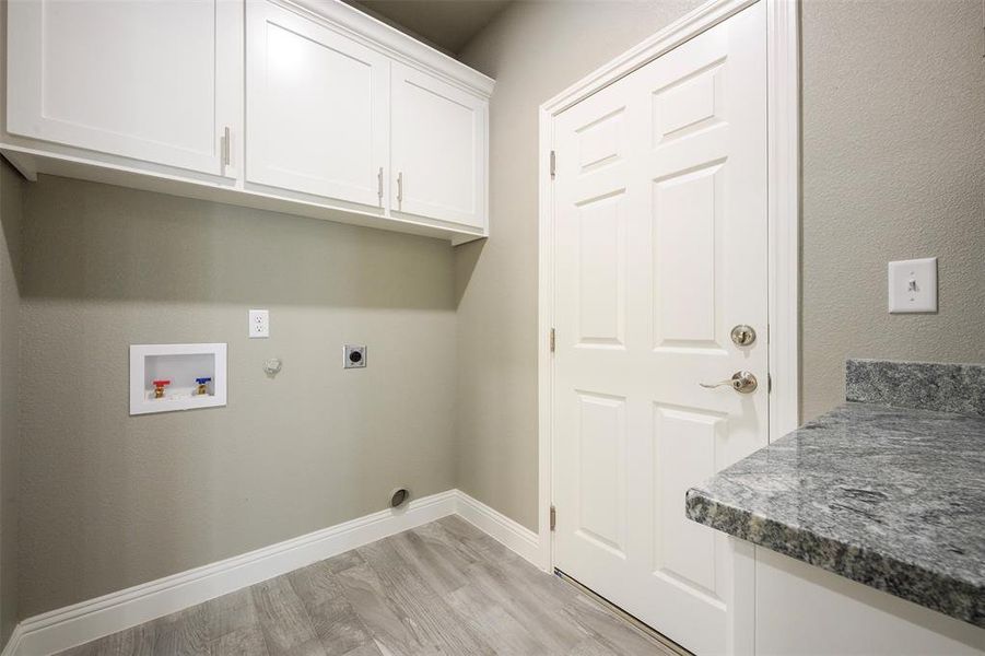 Spacious, unfurnished interior of a new home in , Mineral Wells (Image 25). Spacious, unfurnished interior of a new home in , Mineral Wells (Image 25).