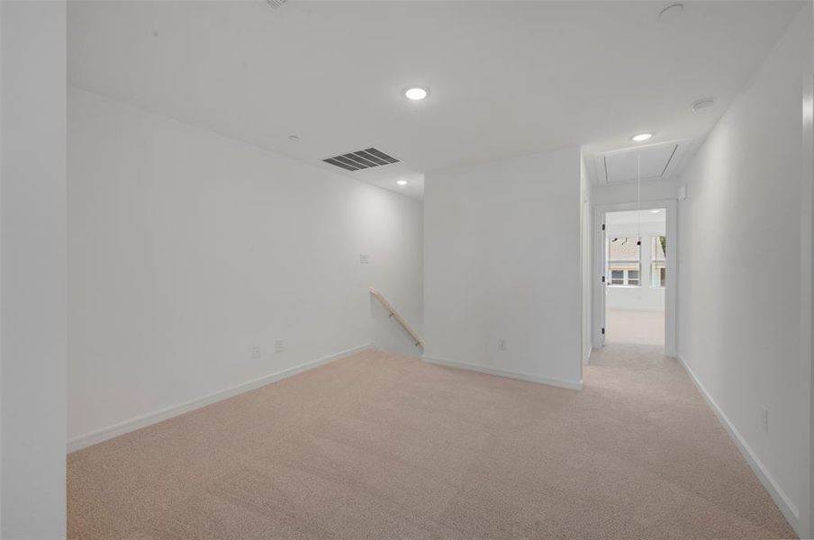 Spacious, unfurnished interior of a new home in Providence Commons, Providence Village (Image 17).