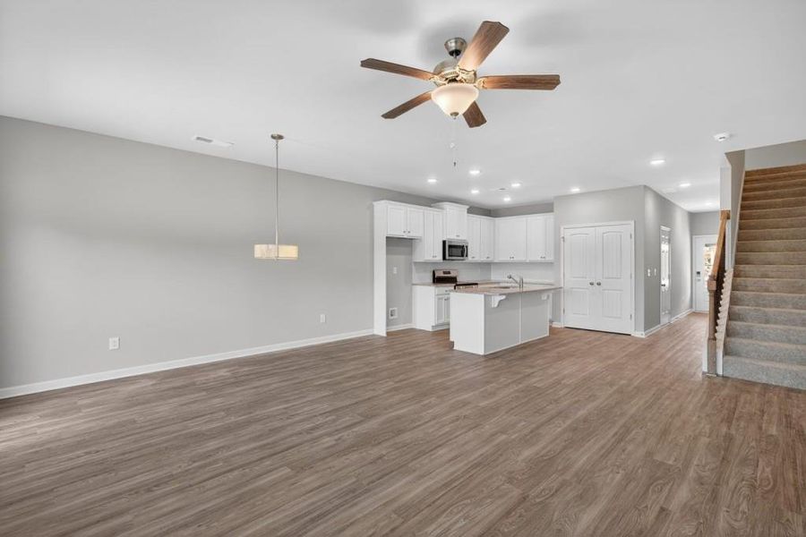Spacious, unfurnished interior of a new home in The Reserve at Clocktower, Douglasville (Image 12).