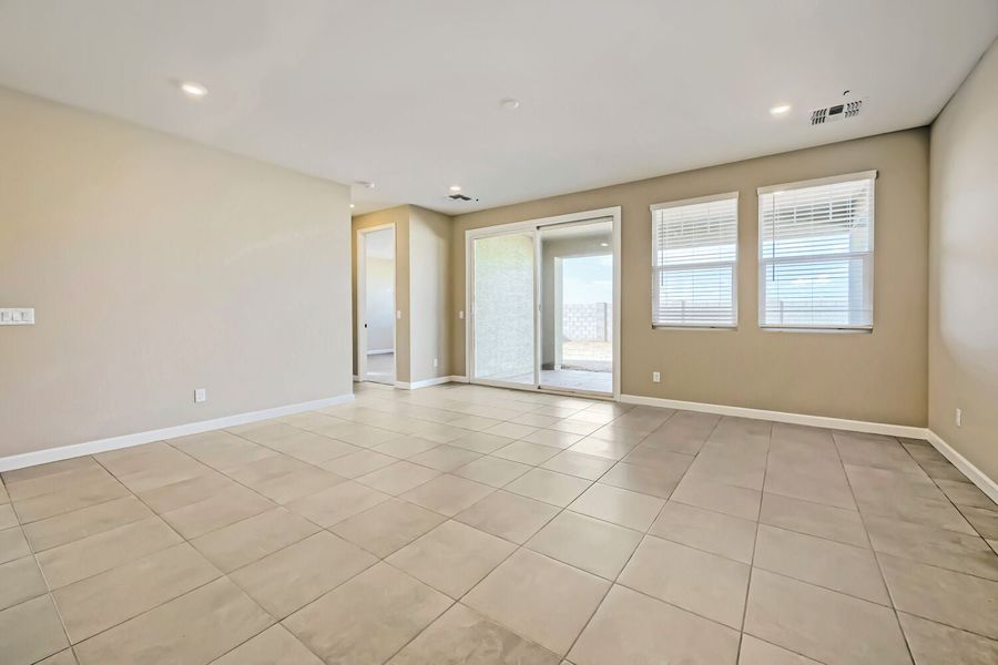 5598 E PECCARY LN, San Tan Valley, AZ.  - Slide 8