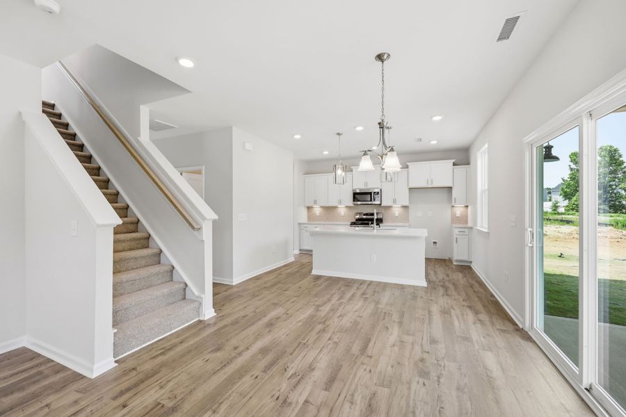 Spacious, unfurnished interior of a new home in The Farm at Neill's Creek, Lillington (Image 15).