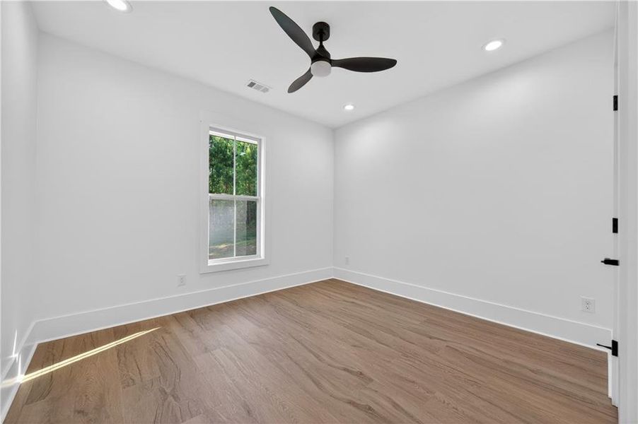 Spacious, unfurnished interior of a new home in , Locust Grove (Image 33).