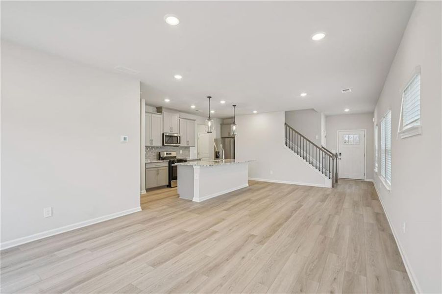 Spacious, unfurnished interior of a new home in Avalon - Reserve Series, Conyers (Image 22). Spacious, unfurnished interior of a new home in Avalon - Reserve Series, Conyers (Image 22).