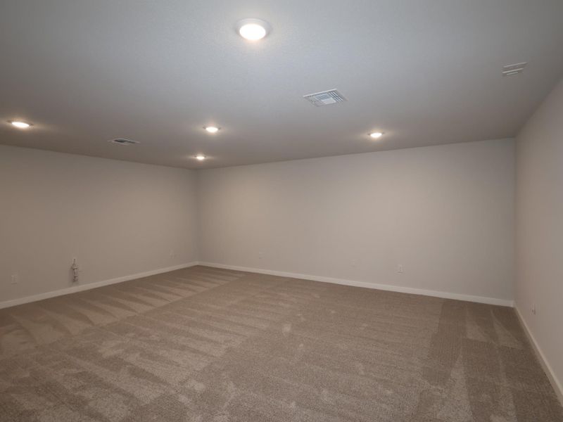 Spacious, unfurnished interior of a new home in Edgewood, Leander (Image 27). Spacious, unfurnished interior of a new home in Edgewood, Leander (Image 27).