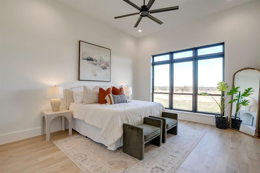 Furnished interior view inside a new home in , Weatherford (Image 34).