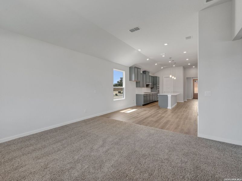 Spacious, unfurnished interior of a new home in , San Antonio (Image 32).