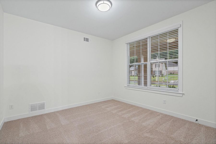 Spacious, unfurnished interior of a new home in Walker Farms, Bartlett (Image 21).