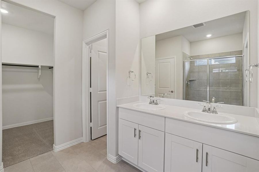 Photo is not of the actual home, but is an inspirational photo of builder’s model home and may depict options, furnishings, and/or decorator features that are not included.