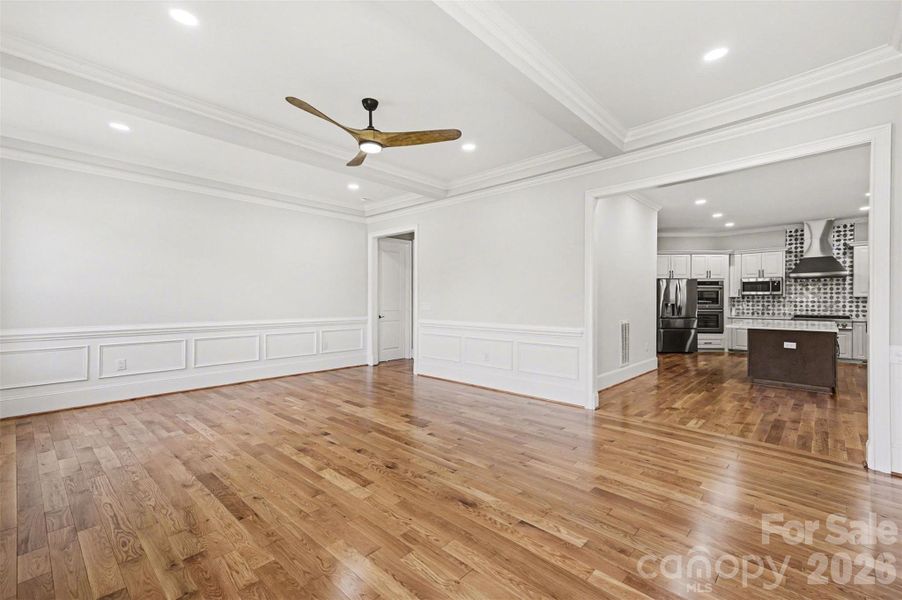 Spacious, unfurnished interior of a new home in , Concord (Image 22).