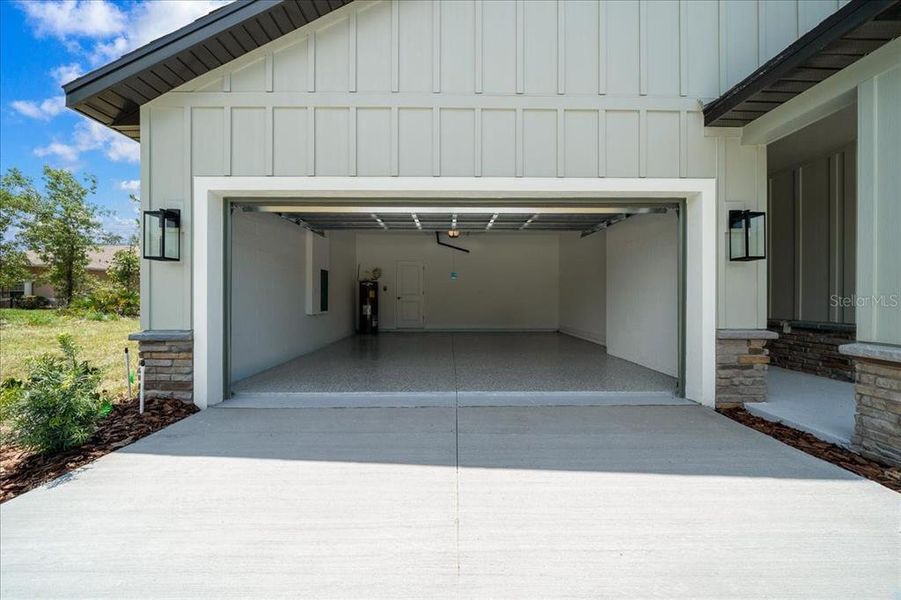 Exterior details and patio area of a home in , Weeki Wachee (Image 4). Exterior details and patio area of a home in , Weeki Wachee (Image 4).