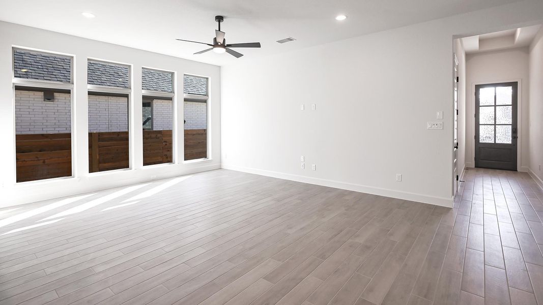Spacious, unfurnished interior of a new home in Juniper Springs, Lockhart (Image 16).