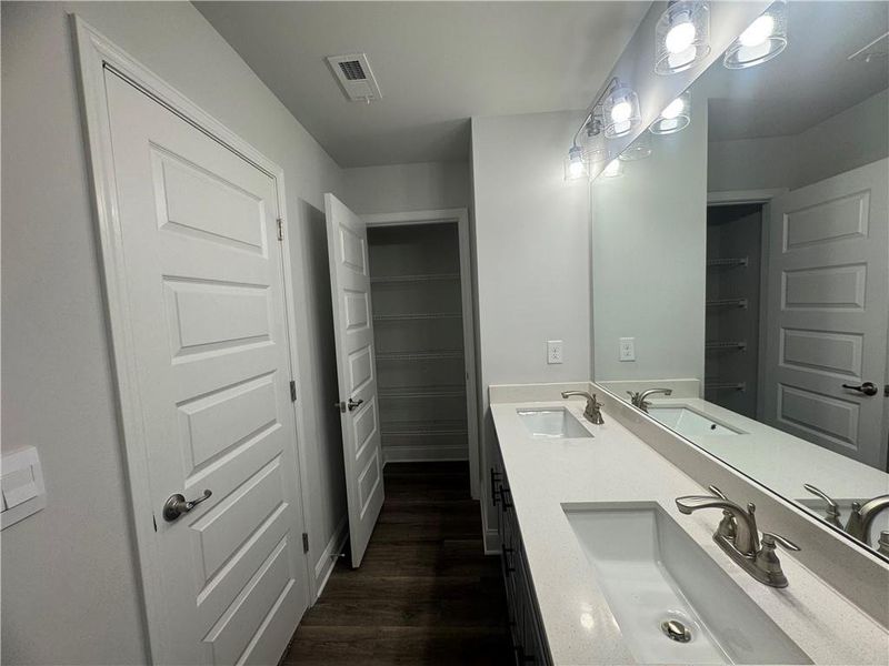 Furnished interior view inside a new home in The Fields of Walnut Creek, Pendergrass (Image 10). Furnished interior view inside a new home in The Fields of Walnut Creek, Pendergrass (Image 10).