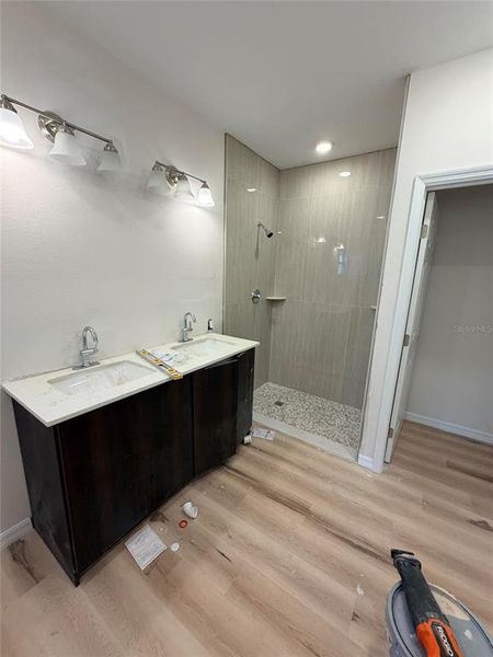 Image 40 of a home in .