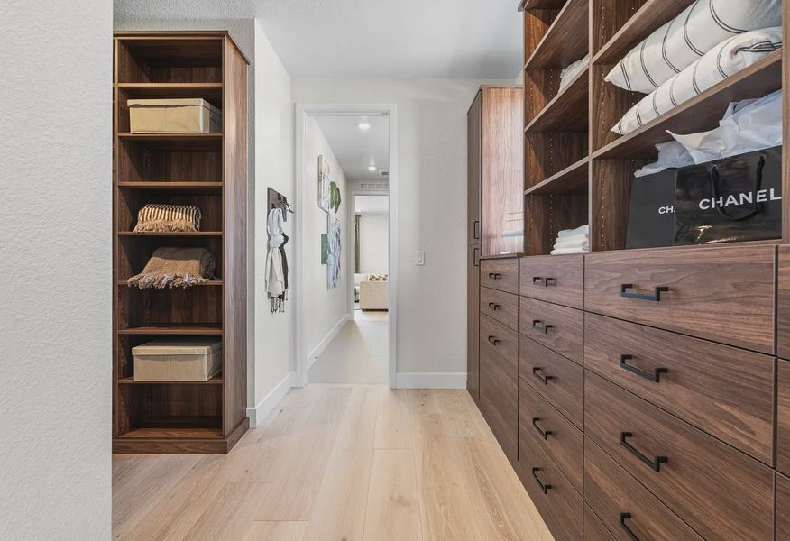 Madison Model Primary Closet - 25 of 25